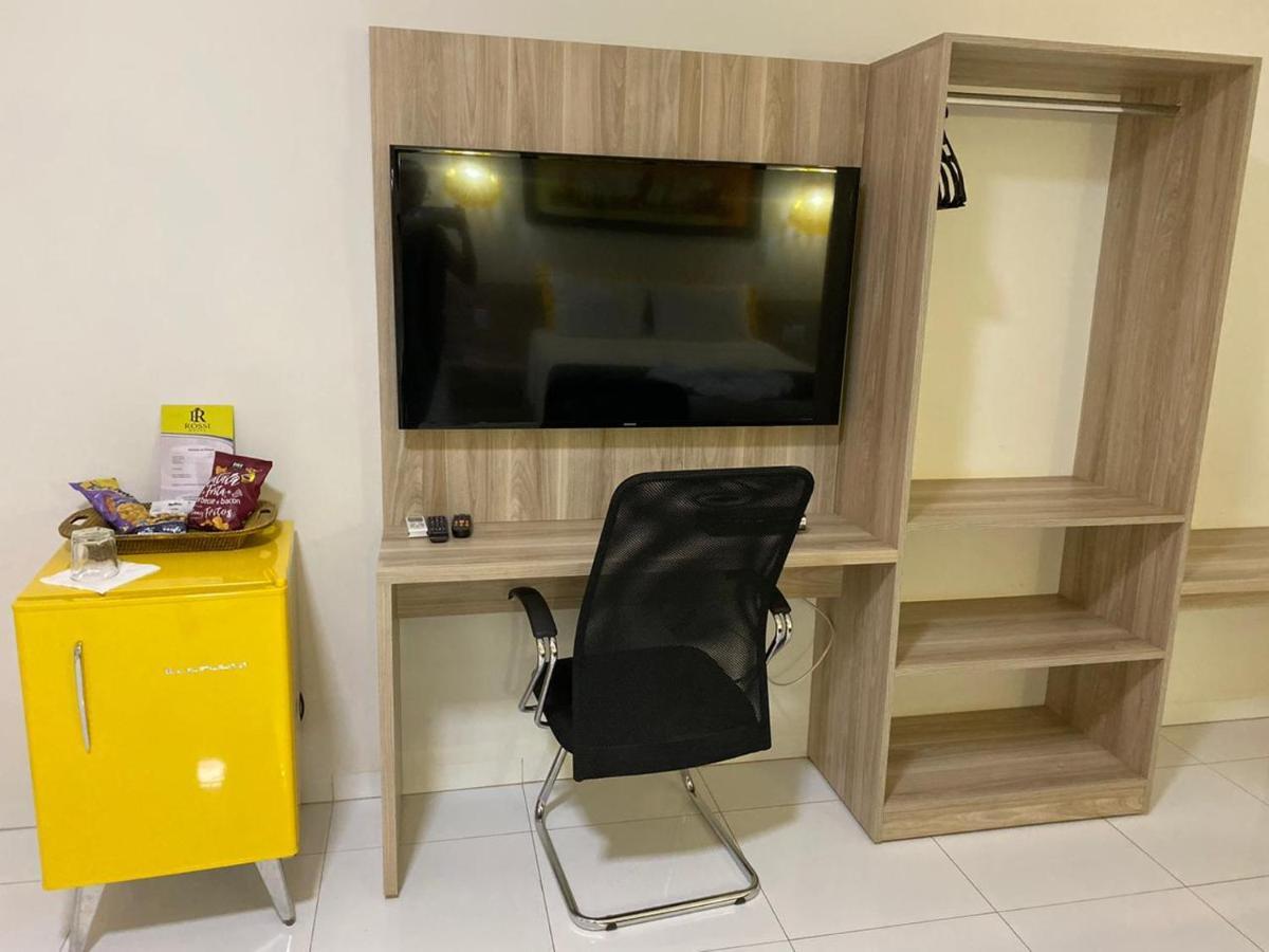 Rossi Hotel Comodoro エクステリア 写真