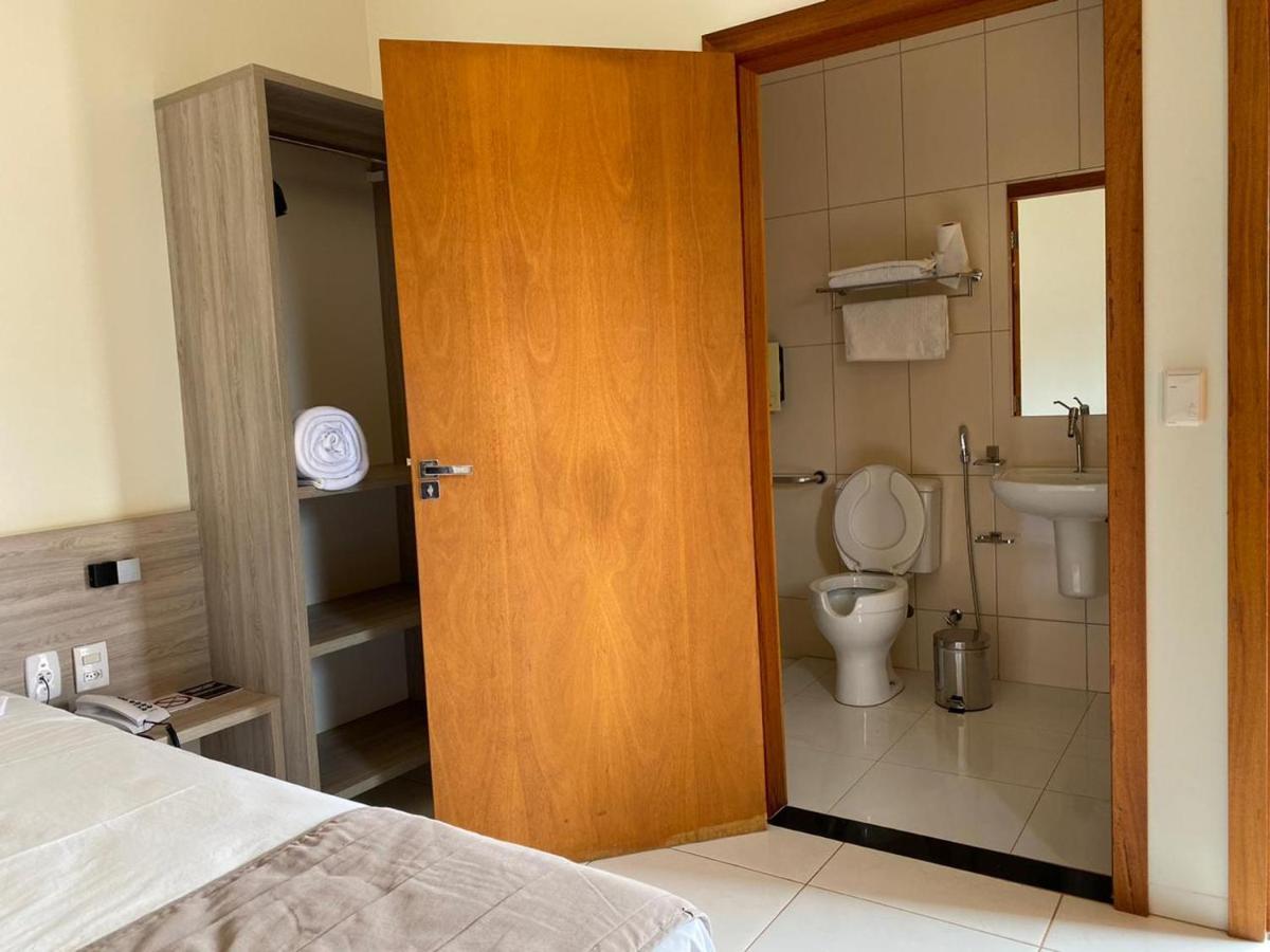 Rossi Hotel Comodoro エクステリア 写真