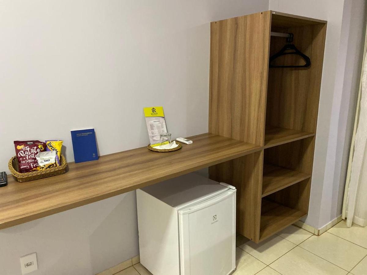 Rossi Hotel Comodoro エクステリア 写真
